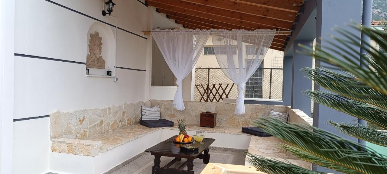 Local Paradise Xilokastro Apartment *