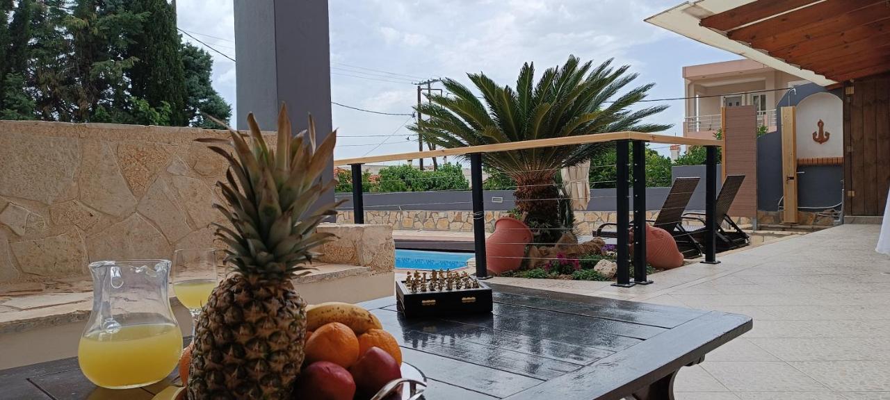 Local Paradise Xilokastro